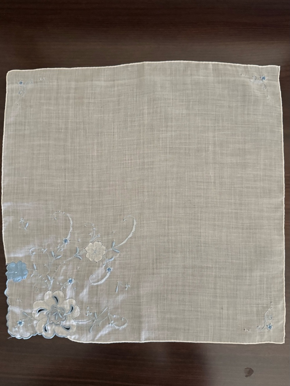 Vintage Set of 3 Blue Handkerchiefs - Gorgeous Set! - Picture 3 of 7